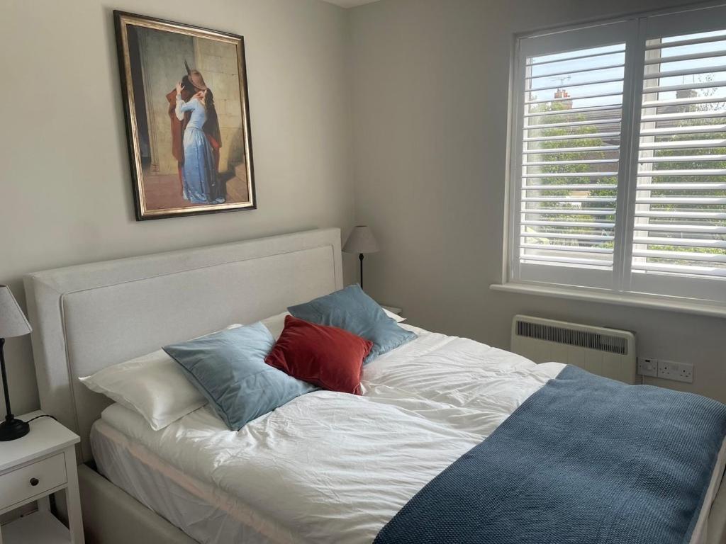 2 Bedroom House In Central Windsor - The Town Zewnętrze zdjęcie